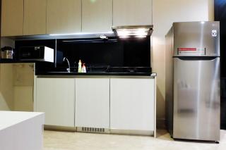 Best North 1BR L'Avenue Apartment By Travelio - Jakarta - 7