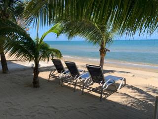 Trujillo Airport Beach Suites - Trujillo - 5