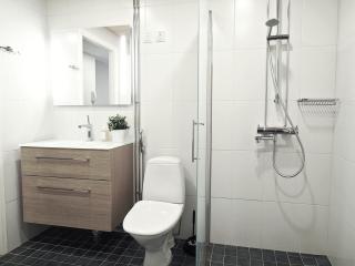 "ESPA" - Modern 1BR Apartment with Sauna, Balcony & Free Parking, Hosted by 2ndhomes - Tampere - 2