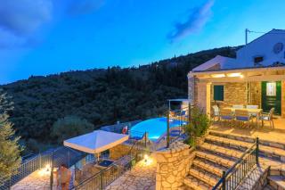 Villa Regina: Above Agni, superb views and pool - Kavalléraina - 9