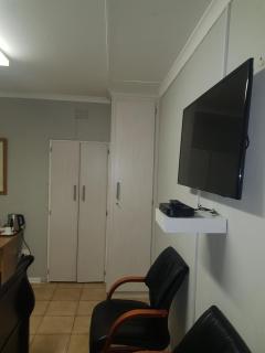 AGT Guesthouse - Vryheid - 9