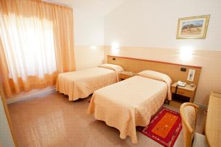 Master Hotel - Castelvetro Piacentino - 1