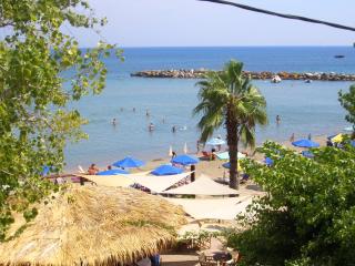 Hercules Sea Front Studios - 9