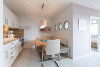 Christiansen im Panoramahaus Duhnen - 2