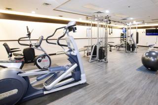 Tower Inn & Suites - Quesnel - 1