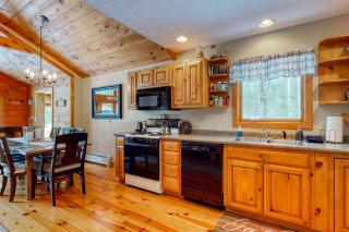 Sunday River Sunny Chalet - Bethel - 2