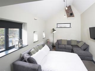 Heaps House - Denby Dale - 2