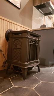 Entire Tiny Home close to cruise ship terminal Alaska Railroad and downtown Seward - 3