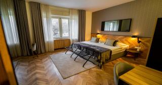 Urban Boutique Hotel Center - Ljubljana - 3