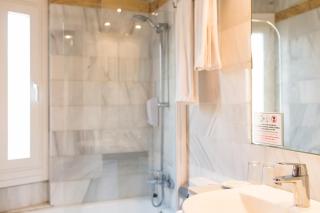 Sagitario Hostal Ciutadella - Ciutadella - 5