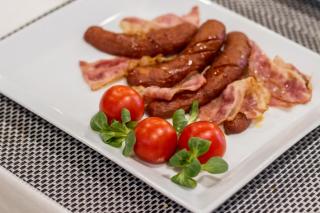 Royal Airport Hotel - Velika Gorica - 4