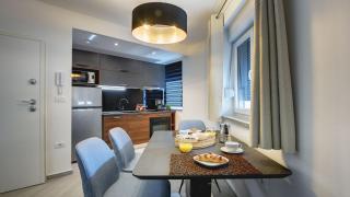 Exclusive Pula City Apartments - Pula - 6