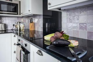 Lavender Cottage - 4