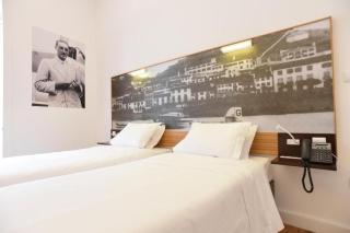 Internacional Azores Boutique - Horta - 6