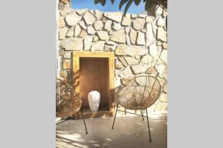 Casita blanca cerca de Timanfaya - Tinguatón - 0