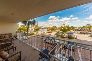 2b 1.5b - Updated Johns Pass - Madeira Norte #102 - 8