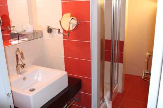 Logis Hotels- Auberge de la Tour - Hôtel et restaurant - Sauzet - 5
