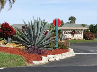 Oceanfront Tropical Paradise - Fort Pierce - 1