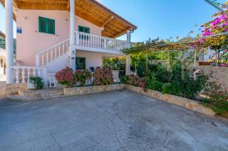 House Lucija - Rogoznica - 2