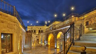 Golden Cave Suites - Ürgüp - 0