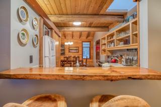 Wildflower 46 - Meredith Lodging - Sunriver - 5