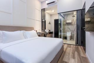 Wesley Hotel - 1