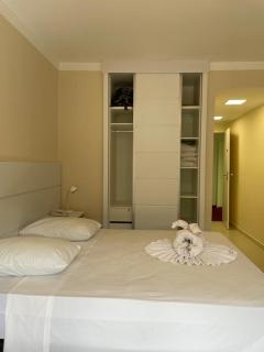 Hotel Cavalinho Branco - Águas de Lindoia - Aptos 241 e 317 - 1