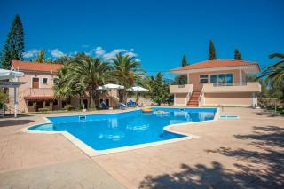 Helena Inn - Svoronata - 8