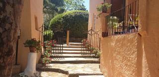 Apartamento con jardín a 11 metros de la playa. SE. - 2