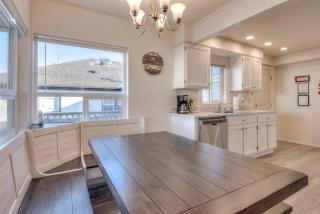 Beach Street Getaway- Seaside - Meredith Lodging - Seaside - 2