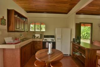 Casa Amarilla, Volcano View, Walking Distance Town - Fortuna - 1