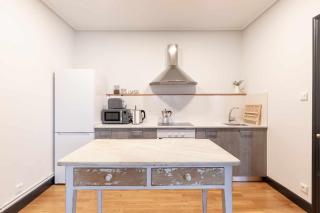 Apartamento KUIA con vistas frontales a la Ría de Bilbao cerca del metro - 4