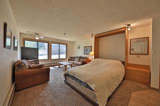 Snowblaze Condominiums E103 - 3