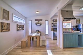Texas Home with Backyard Oasis, Walk to Main St - Fredericksburg - 2
