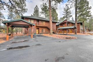 Furnished Balcony with Fire Pit Pinetop Mtn Escape! - 8