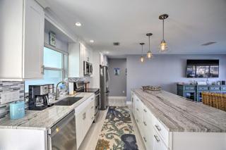 Canalfront Cape Coral Home with Dock and BBQ! - Cape Coral - 5