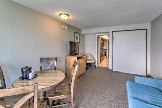 Breezy Landmark Resort Condo with Oceanfront Lanai! - Myrtle Beach - 6