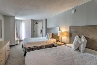 Breezy Landmark Resort Condo with Oceanfront Lanai! - Myrtle Beach - 1