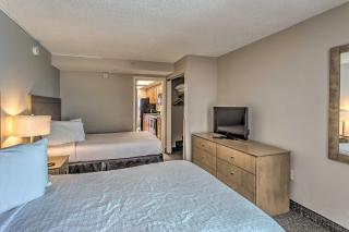 Breezy Landmark Resort Condo with Oceanfront Lanai! - Myrtle Beach - 2