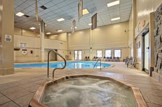Pool Access and Slope Views Beech Mtn Condo! - Beech Mountain - 9