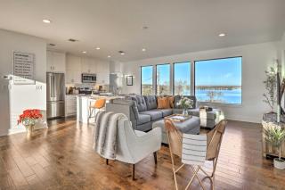 Modern Lakeview Hilltop Retreat with Game Garage! - Granbury - 0