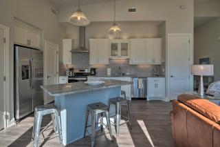 Modern Lake Travis Haven with Resort Amenities! - Point Venture - 7