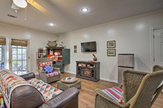 Cozy and Quiet Studio with Porch, Near Scenic Railway! - Blue Ridge - 9