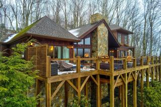 Luxe Beech Mtn Cabin with Hot Tub 2 Mi to Skiing! - Beech Mountain - 9