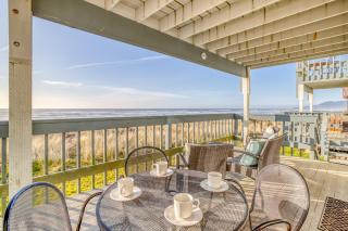 Whale Watcher Condo 1 - Meredith Lodging - Rockaway Beach - 0