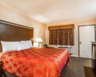 Rodeway Inn Lemon Grove San Diego East - 7