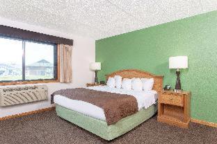 AmericInn by Wyndham Eau Claire - Eau Claire - 9