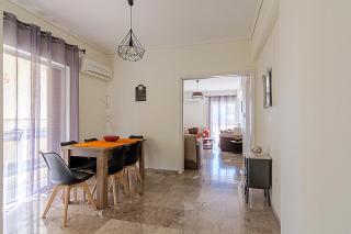 Two Bedroom Apartment in Chalandri with Balcony - Athens - 7