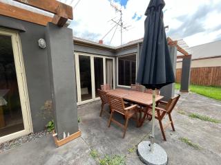 Private and Perfect for Families, Rotorua Escape - Rotorua - 3