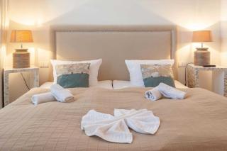 Villa Claire Sea Lounge - 4